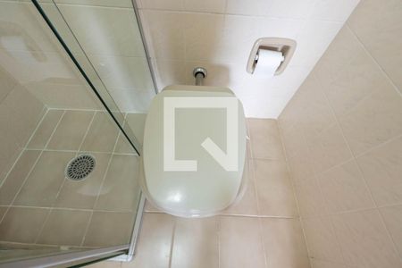 Apartamento à venda com 126m², 3 quartos e 1 vaga Apartamento à venda com 126m², 3 quartos e 1 vagaBanheiro da Suíte