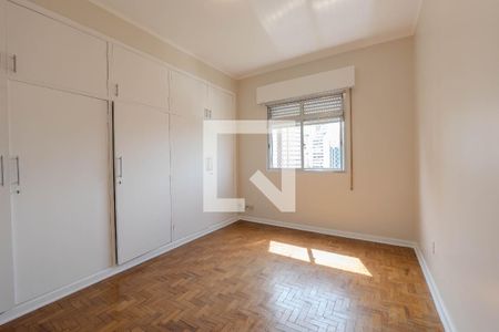 Apartamento à venda com 126m², 3 quartos e 1 vaga Apartamento à venda com 126m², 3 quartos e 1 vagaSuite
