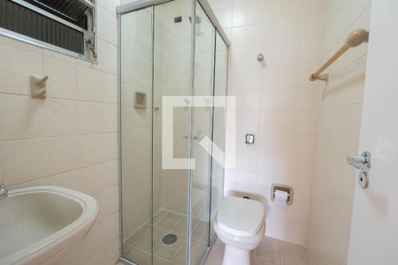 Apartamento à venda com 126m², 3 quartos e 1 vaga Apartamento à venda com 126m², 3 quartos e 1 vagaBanheiro da Suíte