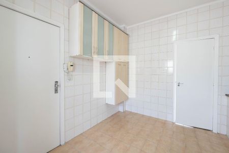 Apartamento à venda com 126m², 3 quartos e 1 vaga Apartamento à venda com 126m², 3 quartos e 1 vagaCozinha