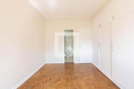 Apartamento à venda com 126m², 3 quartos e 1 vaga Apartamento à venda com 126m², 3 quartos e 1 vagaSuite
