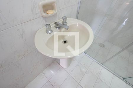 Apartamento à venda com 126m², 3 quartos e 1 vaga Apartamento à venda com 126m², 3 quartos e 1 vagaBanheiro