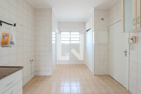 Apartamento à venda com 126m², 3 quartos e 1 vaga Apartamento à venda com 126m², 3 quartos e 1 vagaCozinha