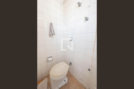 Apartamento à venda com 126m², 3 quartos e 1 vaga Apartamento à venda com 126m², 3 quartos e 1 vagaBanheiro de serviço