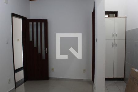 Quarto 1 de casa de condomínio para alugar com 3 quartos, 200m² em Stella Maris, Salvador