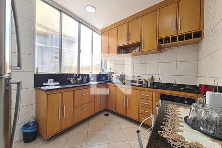 Apartamento à venda com 128m², 3 quartos e 1 vagaCozinha
