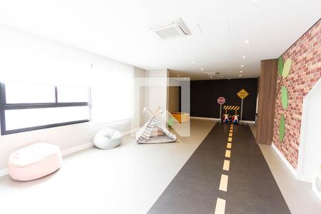 Studio para alugar com 34m², 1 quarto e sem vaga Studio para alugar com 34m², 1 quarto e sem vagaBrinquedoteca