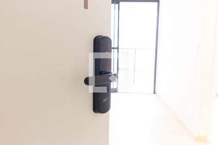 Studio para alugar com 34m², 1 quarto e sem vaga Studio para alugar com 34m², 1 quarto e sem vagaFechadura Eletrônica