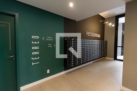 Studio para alugar com 34m², 1 quarto e sem vaga Studio para alugar com 34m², 1 quarto e sem vagaHall térreo
