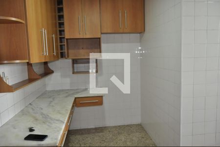 Apartamento para alugar com 75m², 2 quartos e 1 vagaCozinha