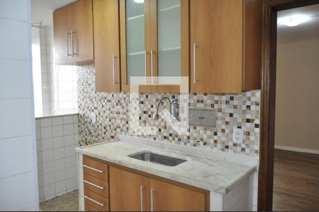 Apartamento para alugar com 75m², 2 quartos e 1 vagaCozinha