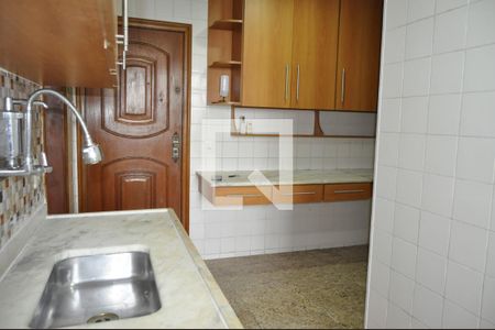 Apartamento para alugar com 75m², 2 quartos e 1 vagaCozinha