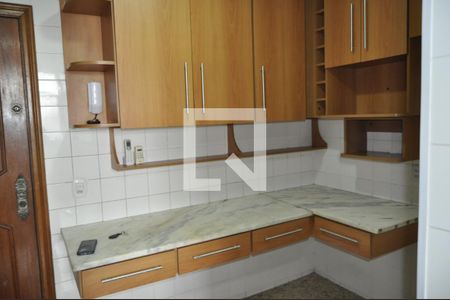 Apartamento para alugar com 75m², 2 quartos e 1 vagaCozinha