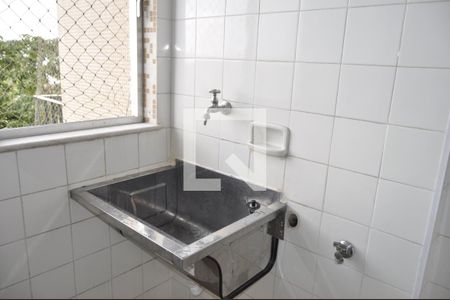 Apartamento para alugar com 75m², 2 quartos e 1 vagaÁrea de Serviço