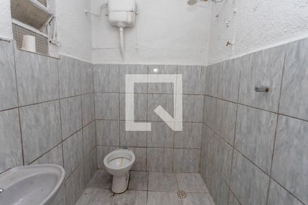 Banheiro  de casa à venda com 1 quarto, 77m² em Campanário, Diadema