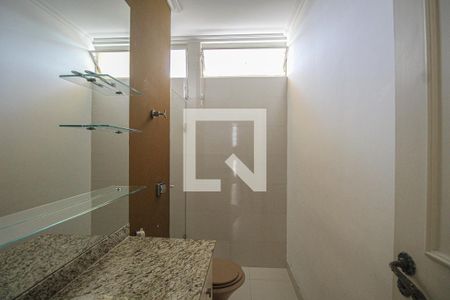 Casa para alugar com 290m², 5 quartos e 2 vagasBanheiro