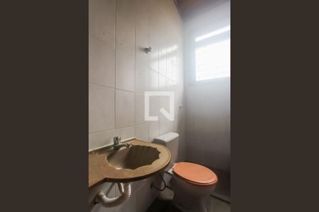 Casa à venda com 390m², 4 quartos e 5 vagas Casa à venda com 390m², 4 quartos e 5 vagasEspaço