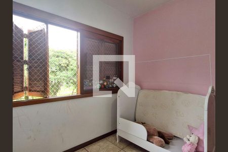 Casa à venda com 390m², 4 quartos e 5 vagas Casa à venda com 390m², 4 quartos e 5 vagasQuarto 3