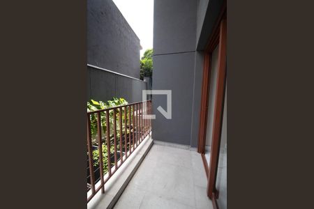 Varanda de apartamento à venda com 1 quarto, 50m² em Jardim das Bandeiras, São Paulo