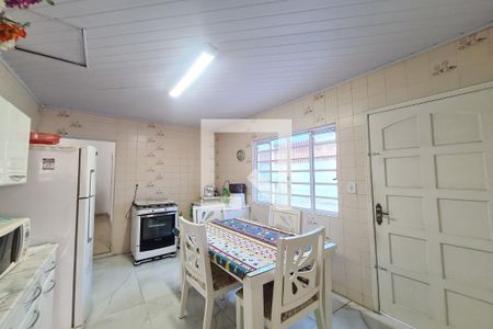 Casa à venda com 150m², 4 quartos e 3 vagasCozinha - CASA 1