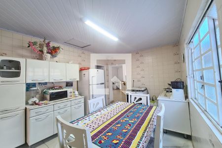 Casa à venda com 150m², 4 quartos e 3 vagasCozinha - CASA 1