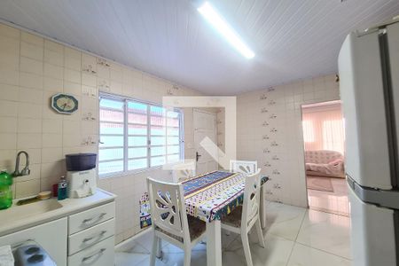 Casa à venda com 150m², 4 quartos e 3 vagasCozinha - CASA 1