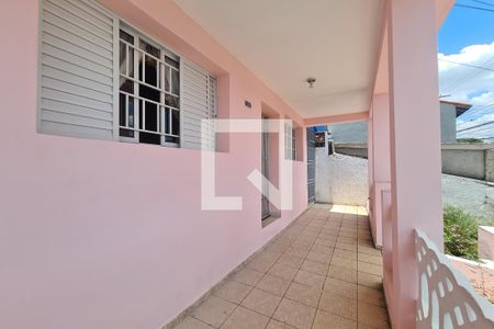 Casa à venda com 150m², 4 quartos e 3 vagasEntrada