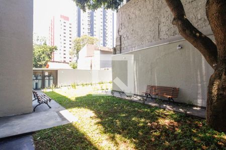 Condomínio - Jardim de apartamento para alugar com 1 quarto, 33m² em Vila Esperança, São Paulo
