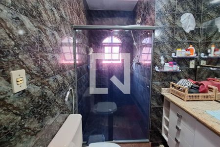 Casa para alugar com 300m², 3 quartos e 2 vagasBanheiro da Suíte 1