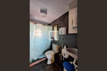 Casa para alugar com 300m², 3 quartos e 2 vagasBanheiro Social 3