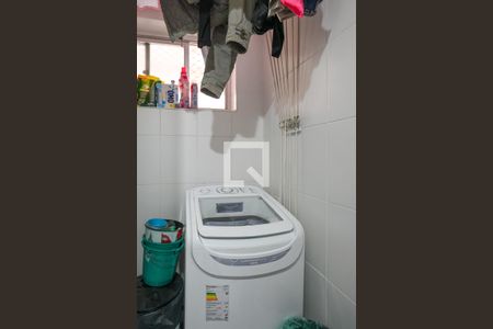 Apartamento à venda com 55m², 2 quartos e 1 vaga Apartamento à venda com 55m², 2 quartos e 1 vagaÁrea de Serviço