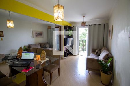 Sala  de apartamento à venda com 3 quartos, 57m² em Jardim Norma, São Paulo