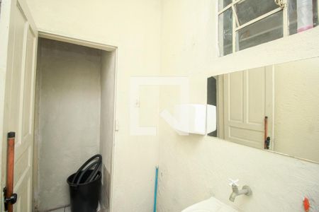 Casa para alugar com 1 quarto, 120m² em Vila Mazzei, Santo André