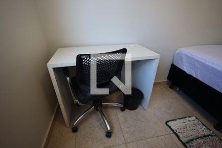 Quarto 01 de apartamento para alugar com 2 quartos, 58m² em Setor Bueno, Goiânia