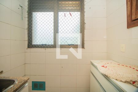 Apartamento para alugar com 83m², 3 quartos e 2 vagas Apartamento para alugar com 83m², 3 quartos e 2 vagasCozinha e Área de Serviço