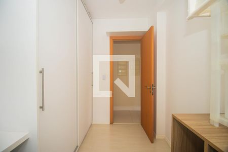Quarto de apartamento para alugar com 3 quartos, 83m² em Jardim do Salso, Porto Alegre