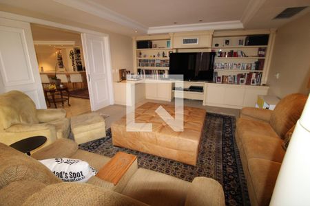 Apartamento à venda com 500m², 4 quartos e 5 vagasSala de TV