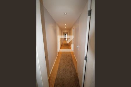 Apartamento à venda com 500m², 4 quartos e 5 vagasCorredor