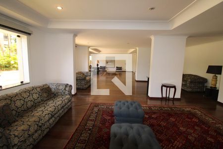 Apartamento à venda com 500m², 4 quartos e 5 vagasÁrea comum - Salão de festas