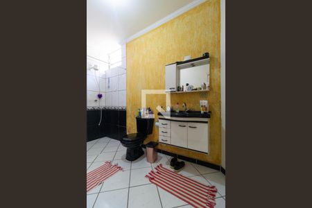 Casa à venda com 152m², 4 quartos e 1 vaga Casa à venda com 152m², 4 quartos e 1 vagaBanheiro da Suíte 02