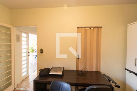 Casa à venda com 152m², 4 quartos e 1 vaga Casa à venda com 152m², 4 quartos e 1 vagaSuíte 03 (Edícula)