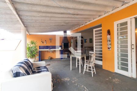 Casa à venda com 152m², 4 quartos e 1 vaga Casa à venda com 152m², 4 quartos e 1 vagaChurrasqueira