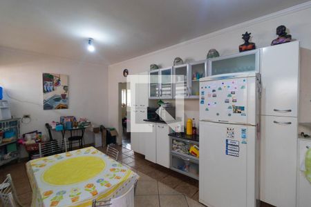 Casa à venda com 152m², 4 quartos e 1 vaga Casa à venda com 152m², 4 quartos e 1 vagaCozinha