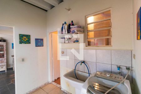 Casa à venda com 152m², 4 quartos e 1 vaga Casa à venda com 152m², 4 quartos e 1 vagaÁrea de Serviço