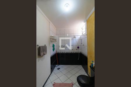 Casa à venda com 152m², 4 quartos e 1 vaga Casa à venda com 152m², 4 quartos e 1 vagaBanheiro da Suíte 02