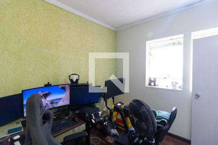 Casa à venda com 152m², 4 quartos e 1 vaga Casa à venda com 152m², 4 quartos e 1 vagaEscritório