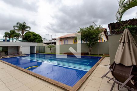 Apartamento à venda com 84m², 3 quartos e 4 vagasÁrea comum - Piscina