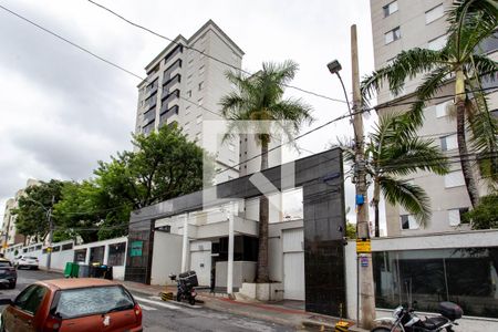 Apartamento à venda com 84m², 3 quartos e 4 vagasFachada