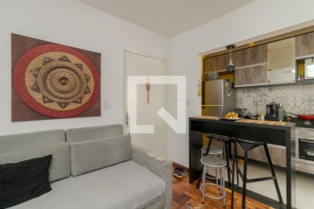 Sala de apartamento para alugar com 1 quarto, 32m² em Passo da Areia, Porto Alegre