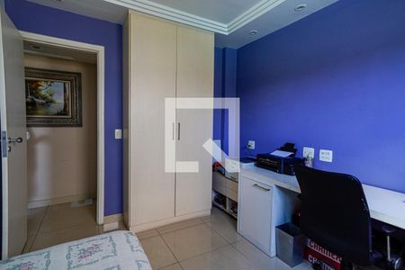 Apartamento à venda com 216m², 3 quartos e 2 vagasQuarto 2